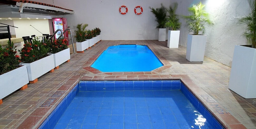 Rodadero Inn