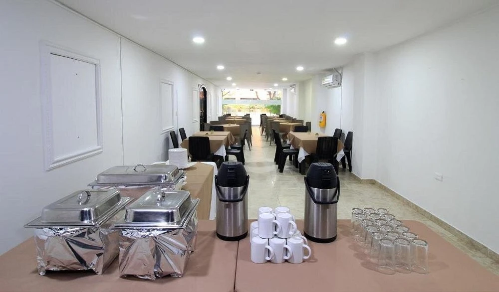 Rodadero Inn