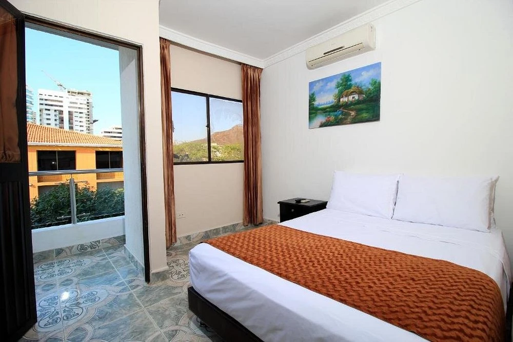 Rodadero Inn